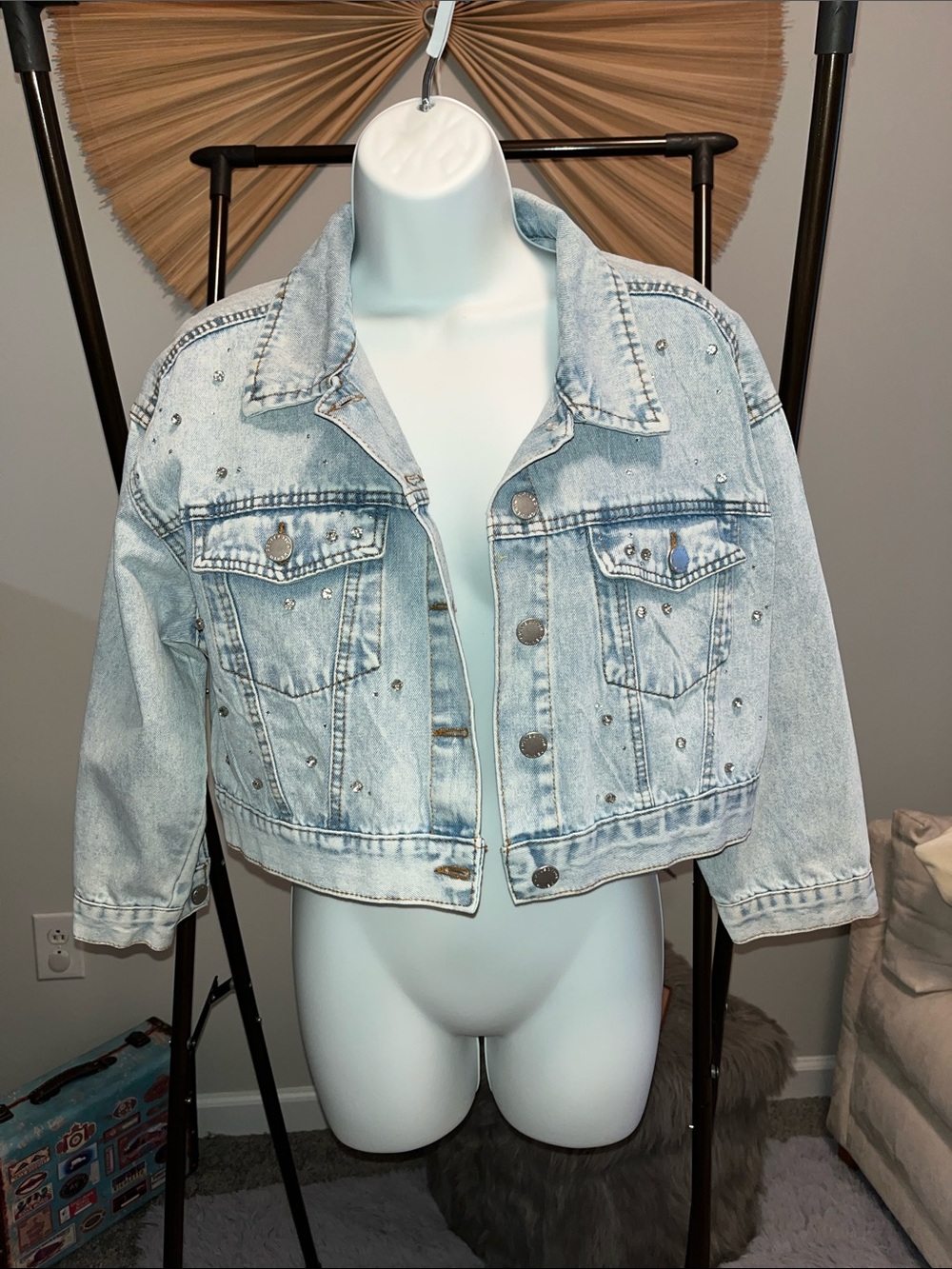 Ci Sono Light Blue Studded Cropped Denim Jacket